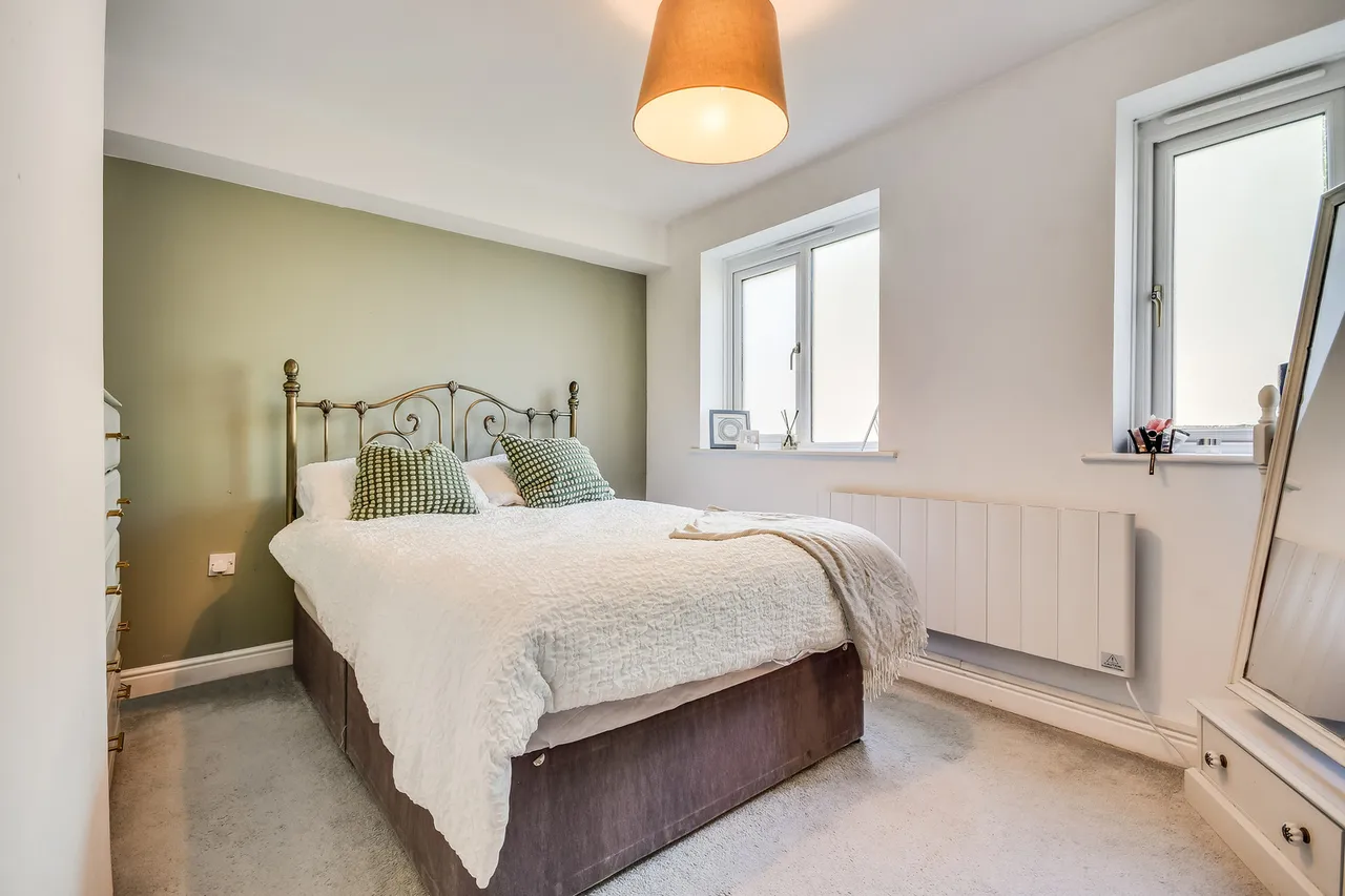 31 Rookes Crescent, Chelmsford, Essex, CM1 3GL, photo 6