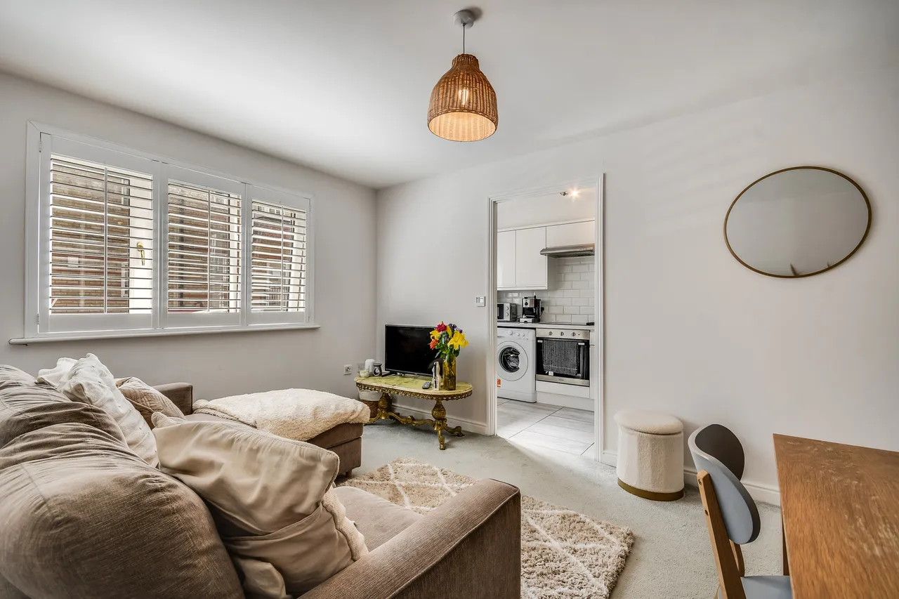 31 Rookes Crescent, Chelmsford, Essex, CM1 3GL, photo 4