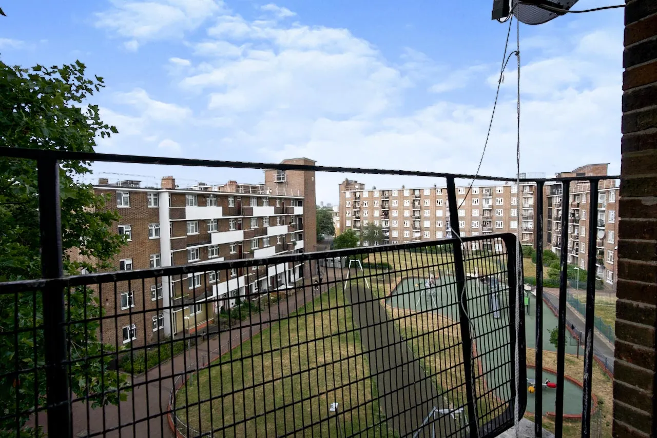 Patmore Estate, London, SW8, photo 15