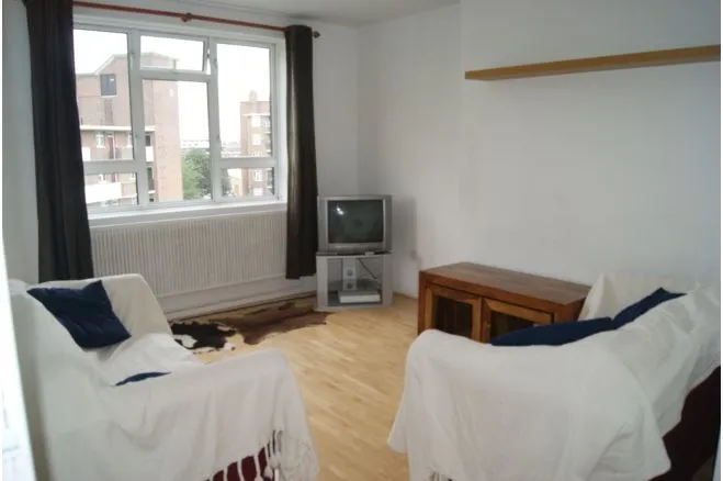 Patmore Estate, London, SW8, photo 2
