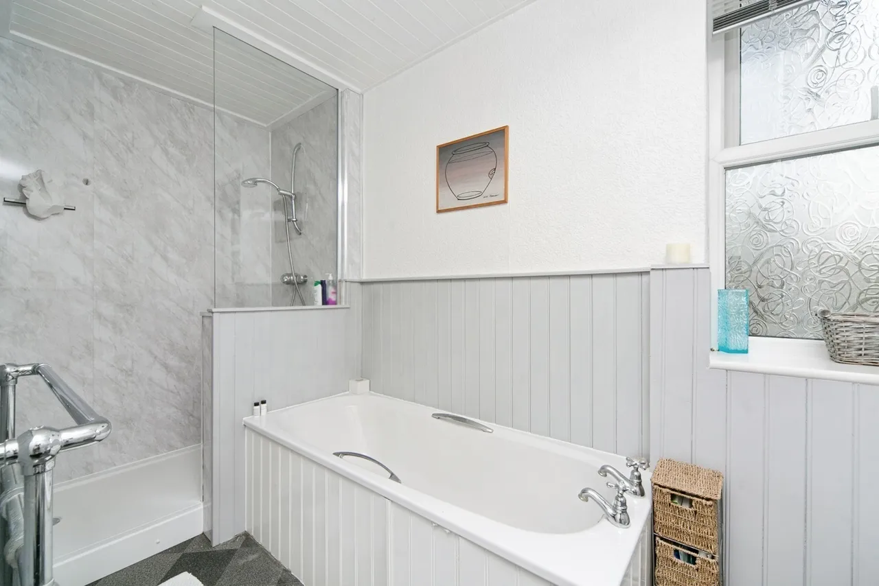 Grosvenor Road, Colwyn Bay, LL29, photo 8