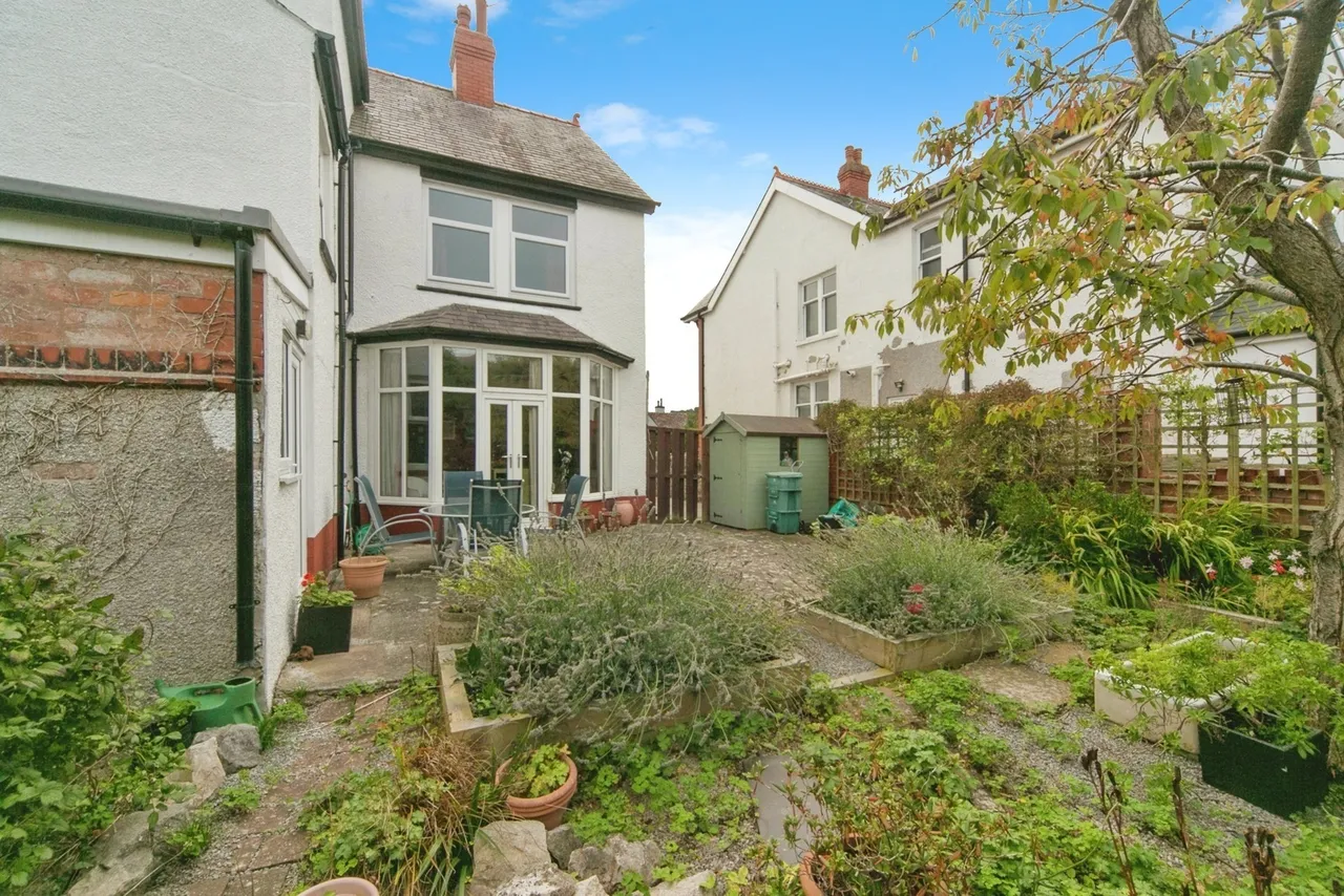 Grosvenor Road, Colwyn Bay, LL29, photo 16