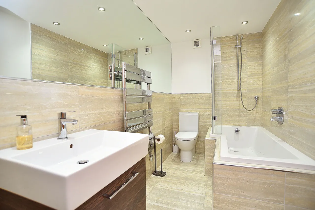Harlow Moor Drive, Harrogate, HG2, photo 6