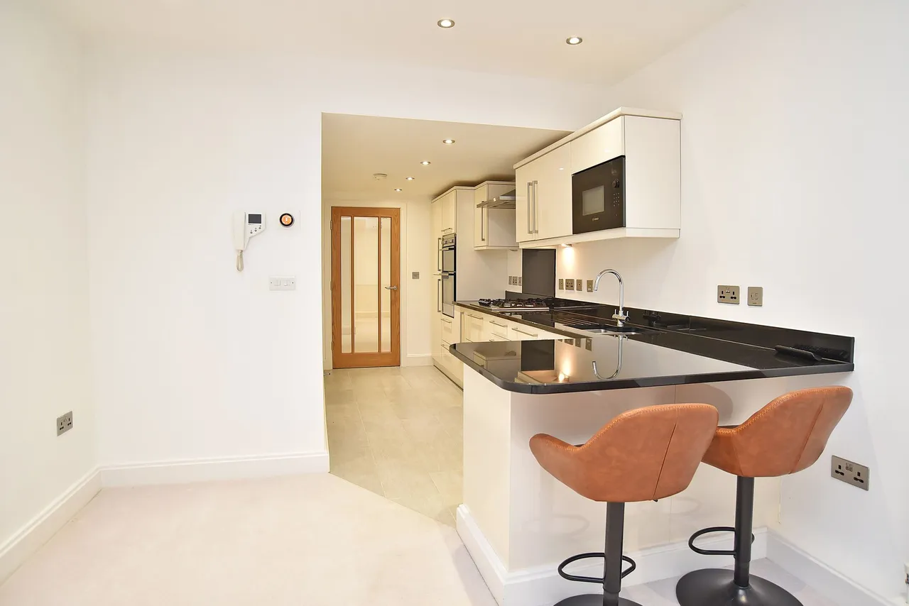Harlow Moor Drive, Harrogate, HG2, photo 4