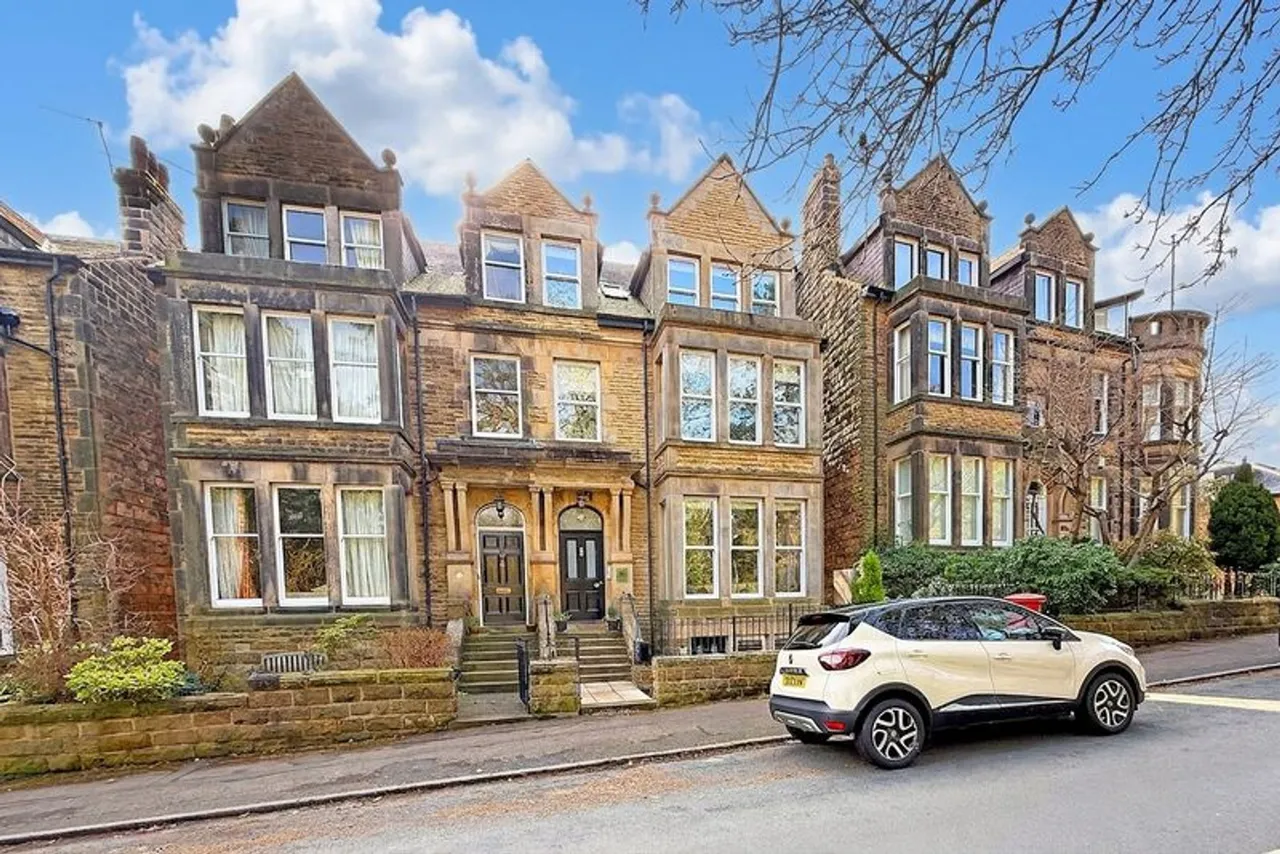 Harlow Moor Drive, Harrogate, HG2, photo 22