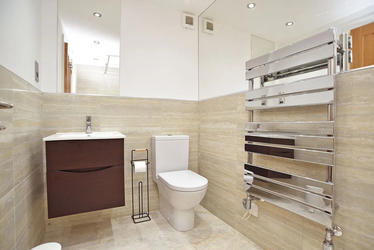Harlow Moor Drive, Harrogate, HG2, photo 8