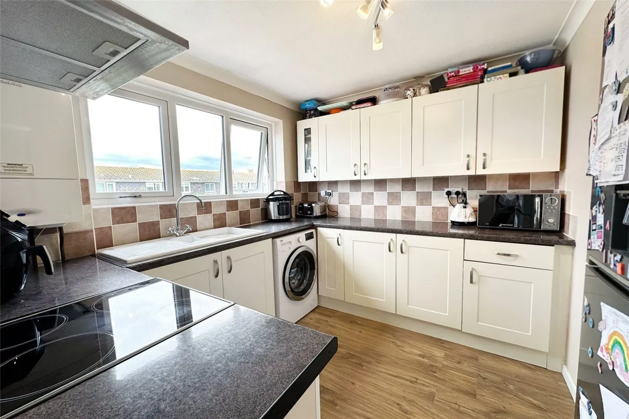 Littlehampton, BN17, photo 3