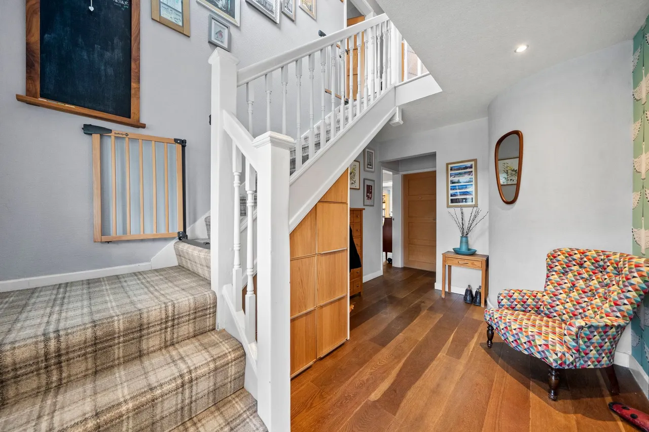 Newlands Drive, Lowton, Warrington, Warrington, WA3 2RY, photo 5