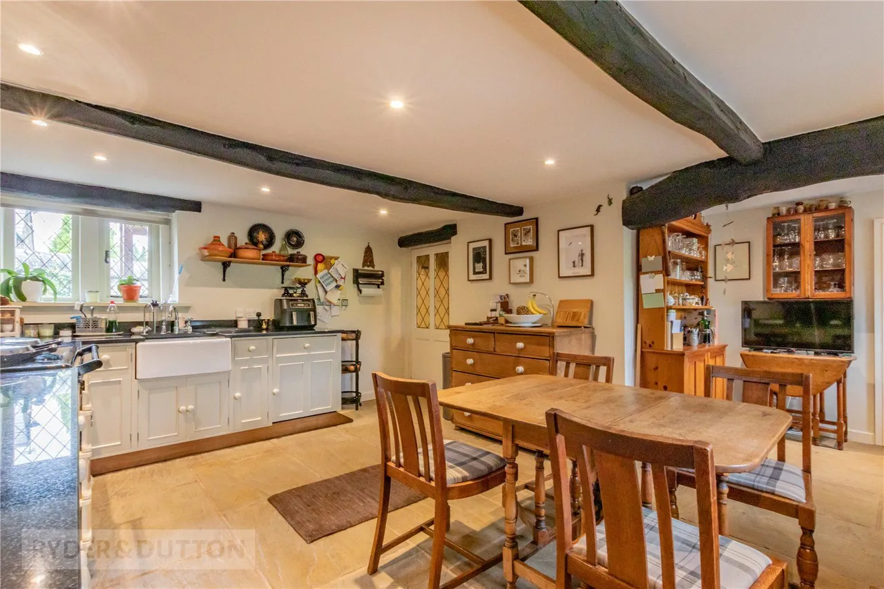 Lane Head Road, Lees, OL4, photo 12