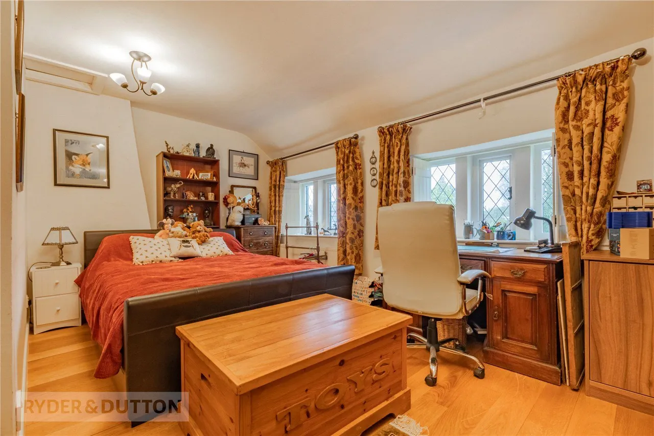 Lane Head Road, Lees, OL4, photo 24
