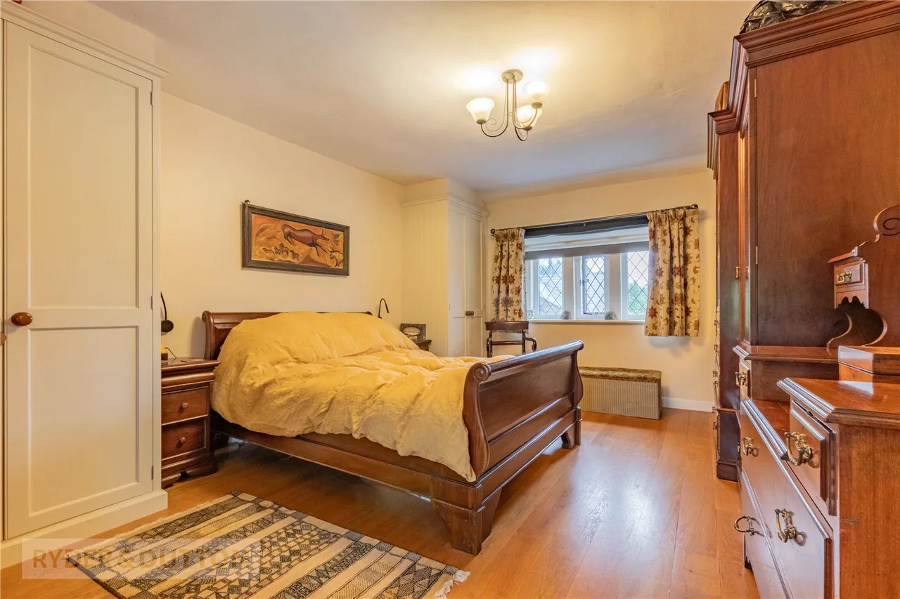 Lane Head Road, Lees, OL4, photo 20