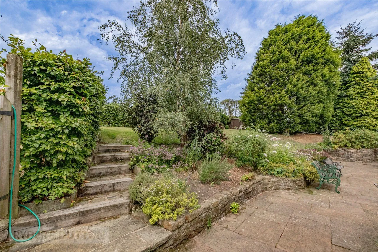 Lane Head Road, Lees, OL4, photo 34