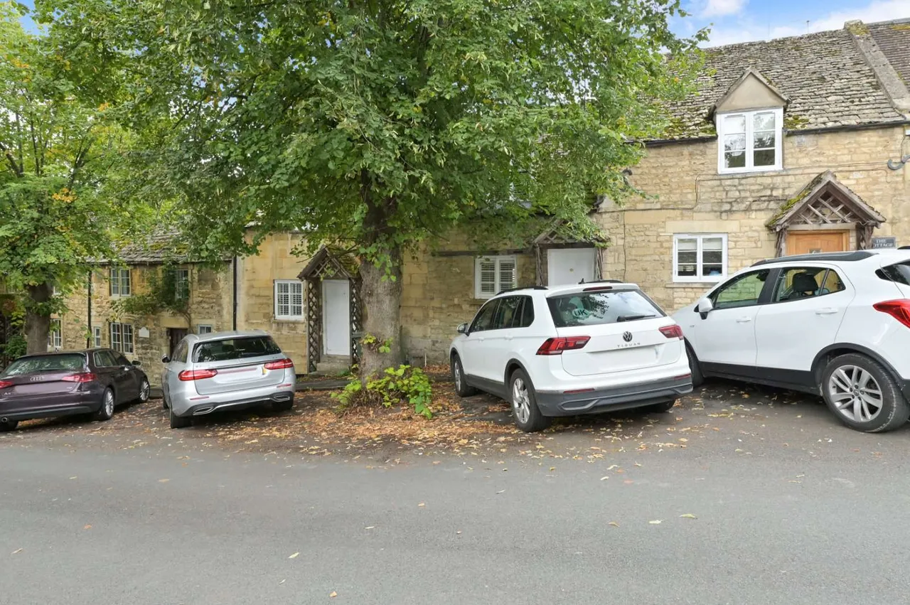 Vineyard Street, Winchcombe, GL54, photo 13