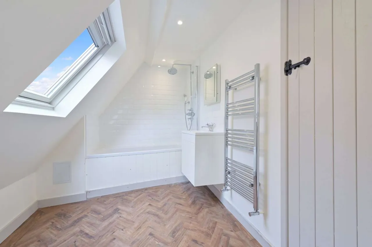 Vineyard Street, Winchcombe, GL54, photo 12
