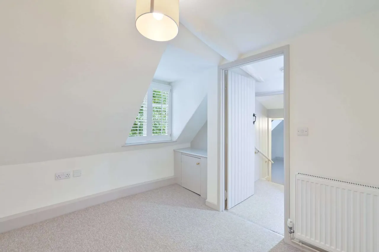 Vineyard Street, Winchcombe, GL54, photo 11