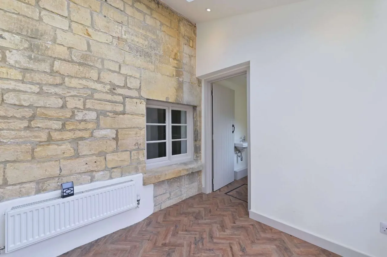 Vineyard Street, Winchcombe, GL54, photo 6