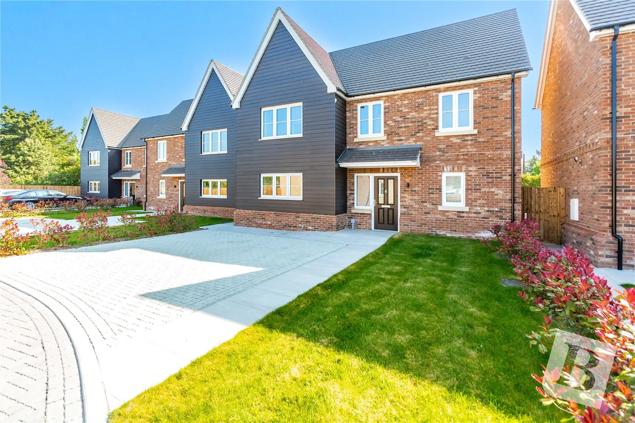 North Drive, Hutton, CM13, photo 2