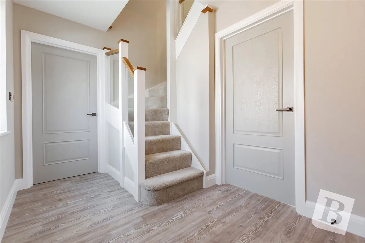 North Drive, Hutton, CM13, photo 9
