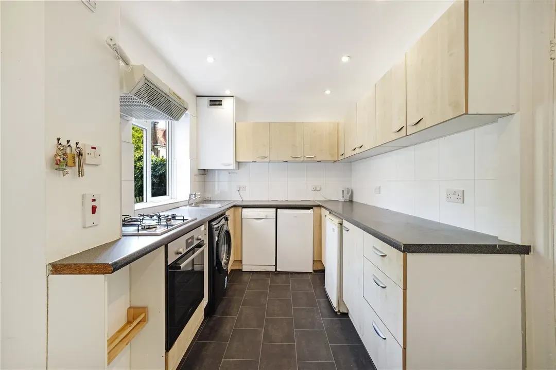 Westbere Road, Cricklewood, London, NW2, photo 5