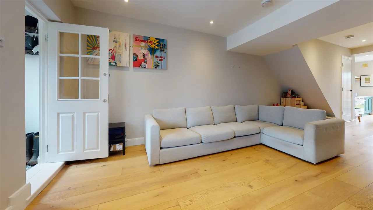 Forest Road, Loughton, photo 5