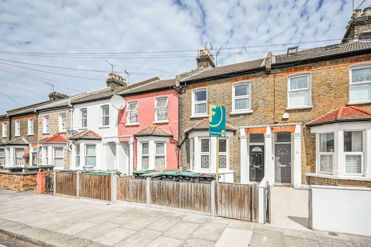 3 bed house for sale — 21 Ranelagh Road, London