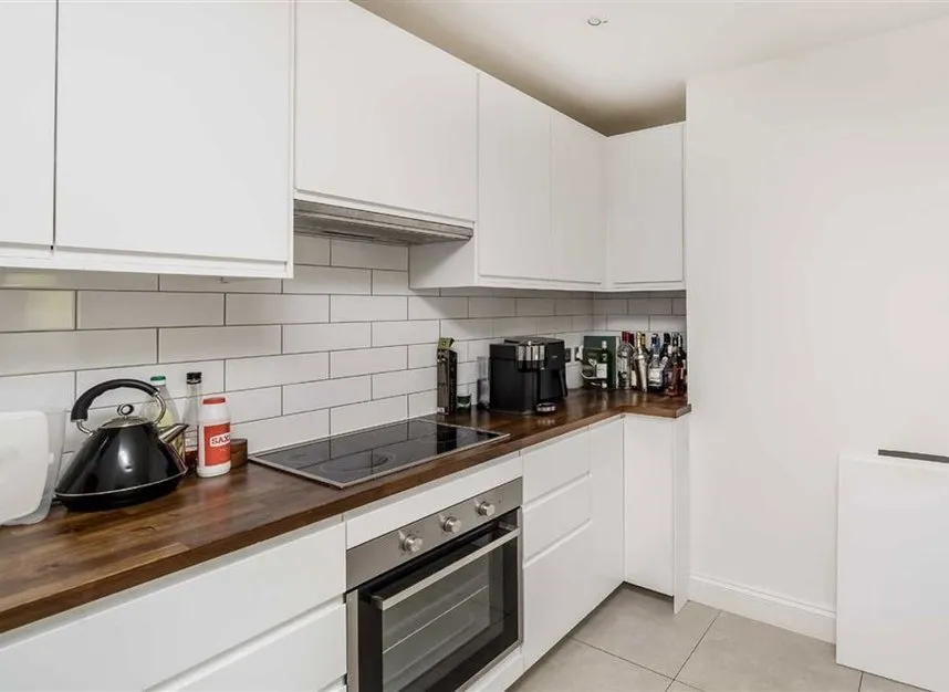 Kennington Park Road, Kennington, SE11, photo 5