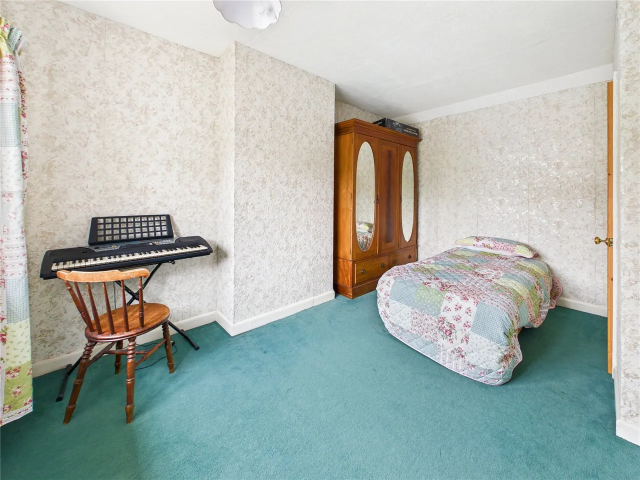 Observer Way, Kelvedon, CO5, photo 13
