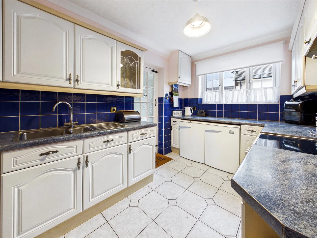 Observer Way, Kelvedon, CO5, photo 2