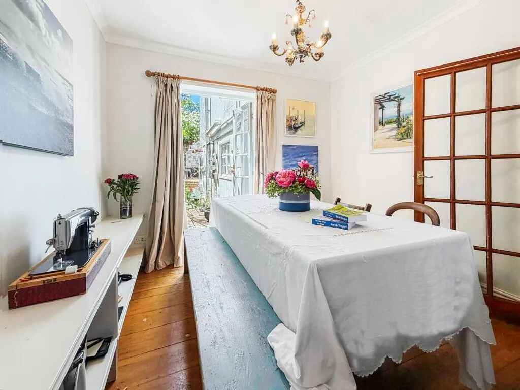 Howard Terrace, Brighton, photo 5