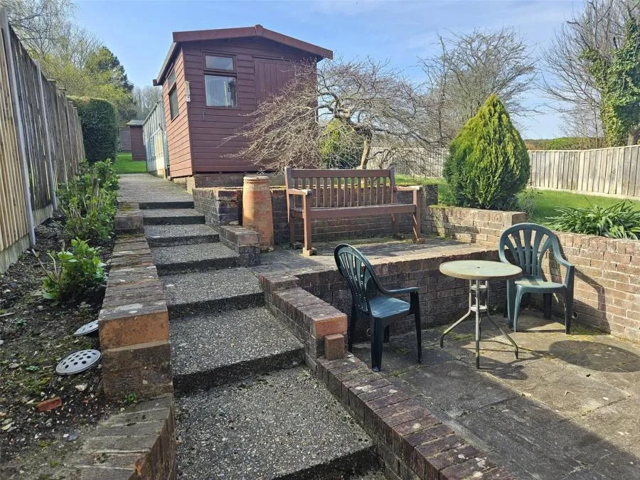 Alvington Road, Newport, PO30, photo 14