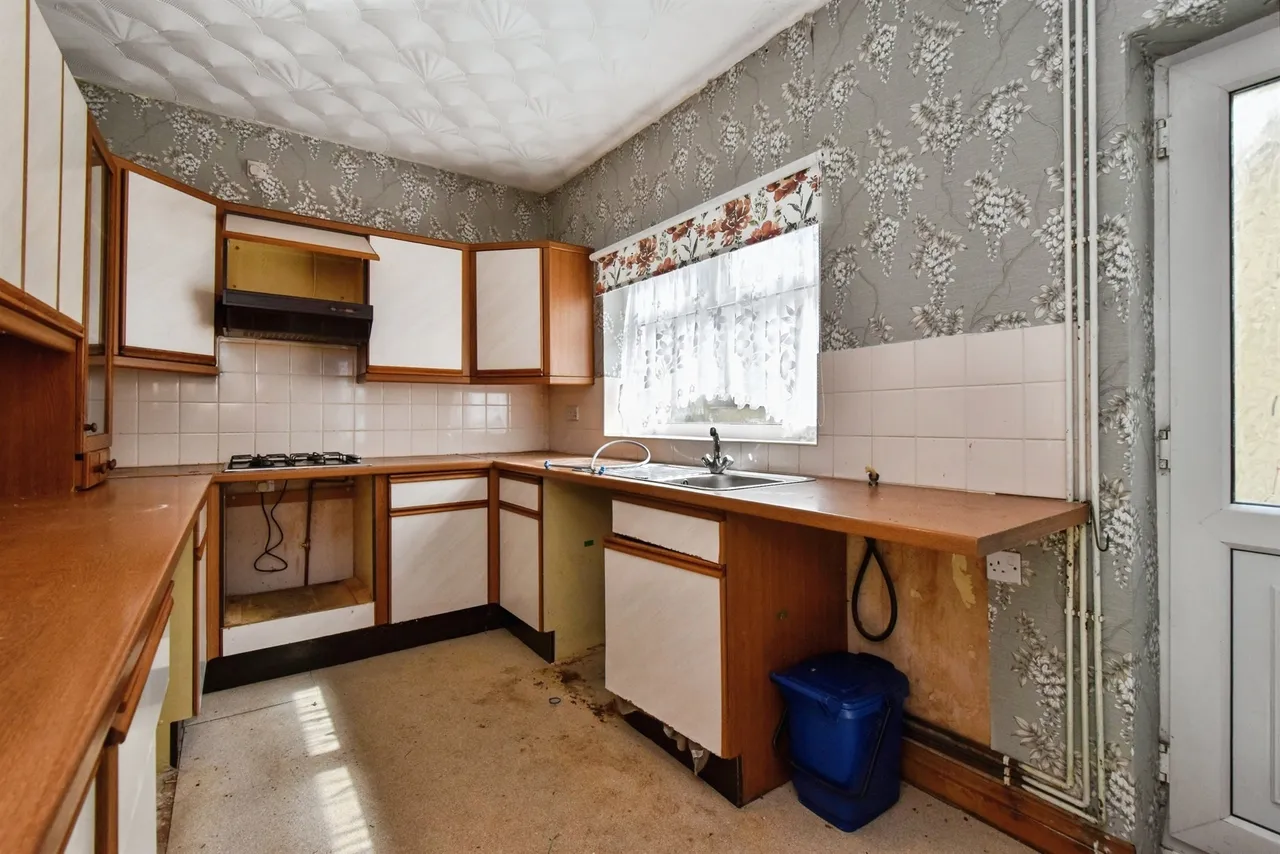Lower Thomas Street, Merthyr Tydfil, CF47, photo 5