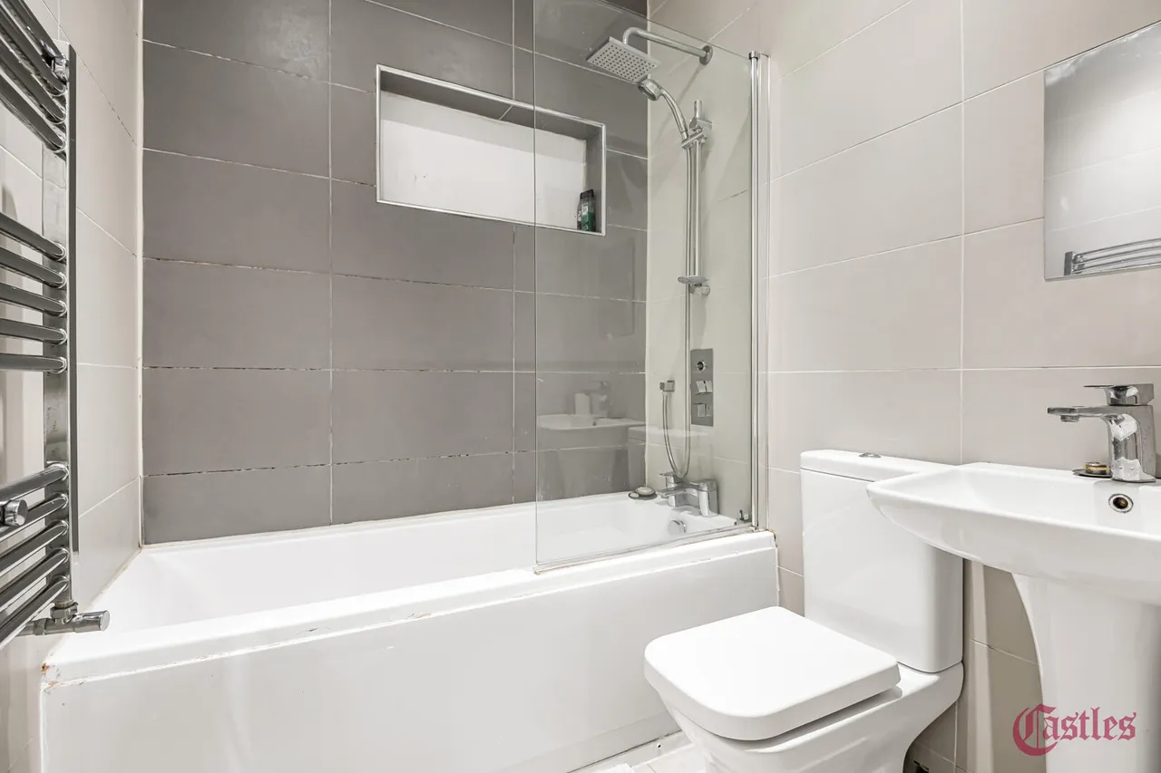 Coleridge Road, N8, photo 9