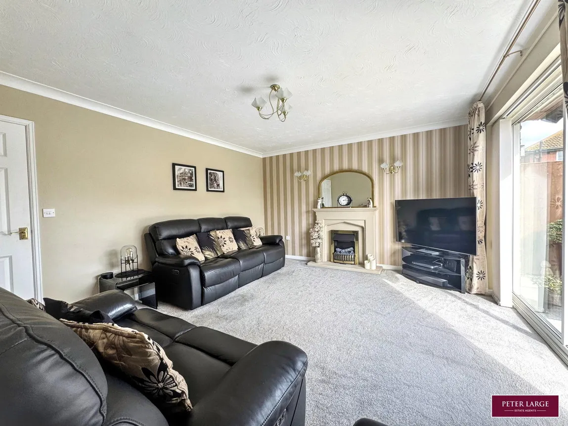 Ffordd Idwal, Prestatyn, Denbighshire, LL19 7PH, photo 6