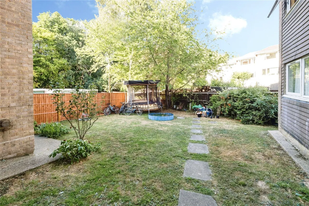 Wingrave Crescent, Brentwood, Essex, CM14, photo 14
