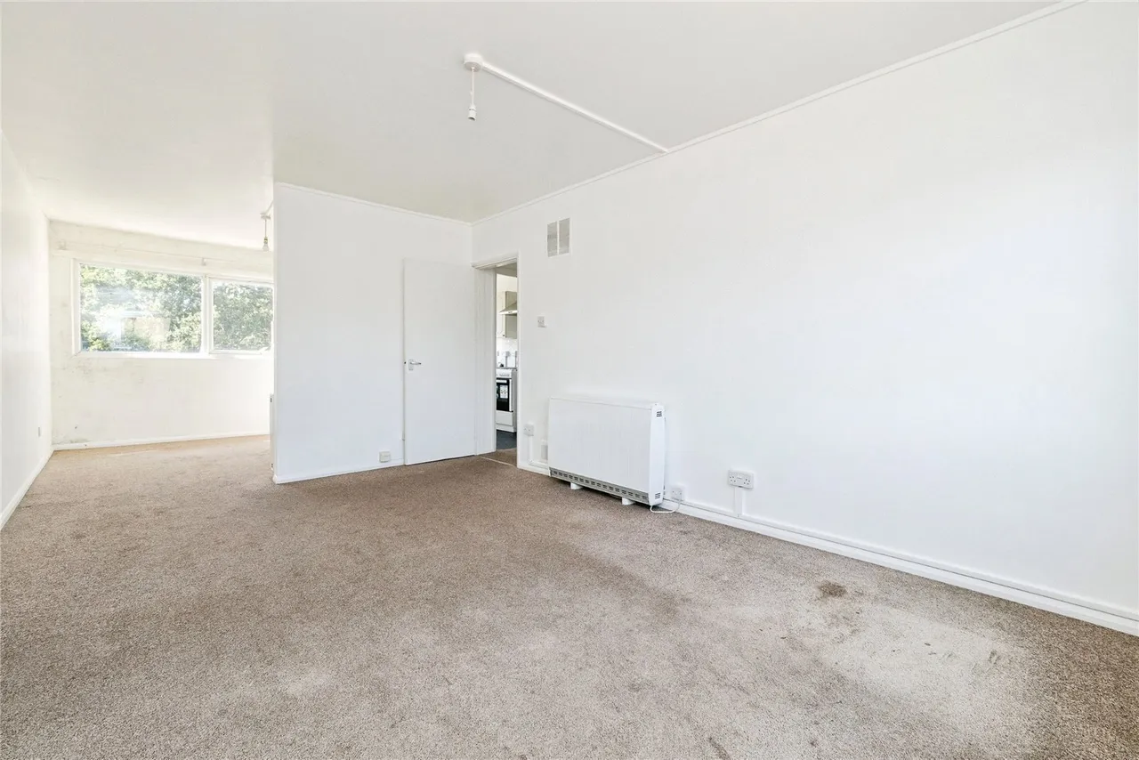 Wingrave Crescent, Brentwood, Essex, CM14, photo 5