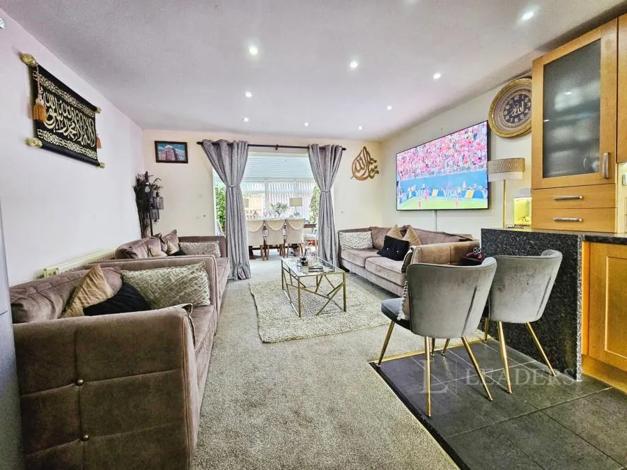 Greenacres, Clacton-on-Sea, CO15, photo 3