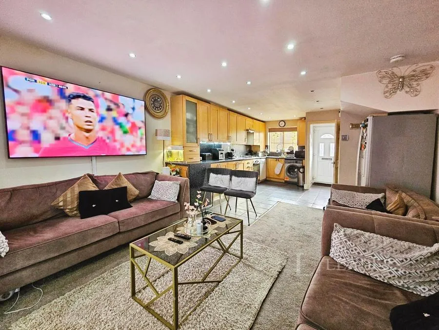 Greenacres, Clacton-on-Sea, CO15, photo 6