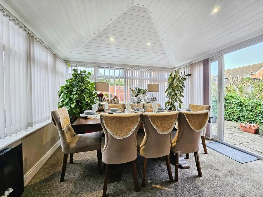 Greenacres, Clacton-on-Sea, CO15, photo 4