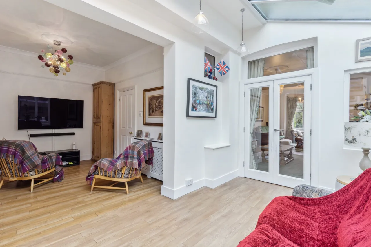 Chalk Hill, Watford, WD19, photo 10