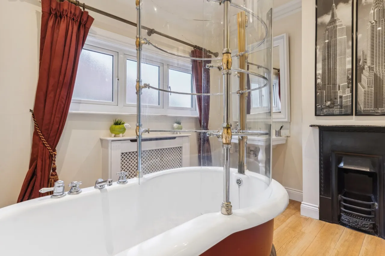 Chalk Hill, Watford, WD19, photo 18