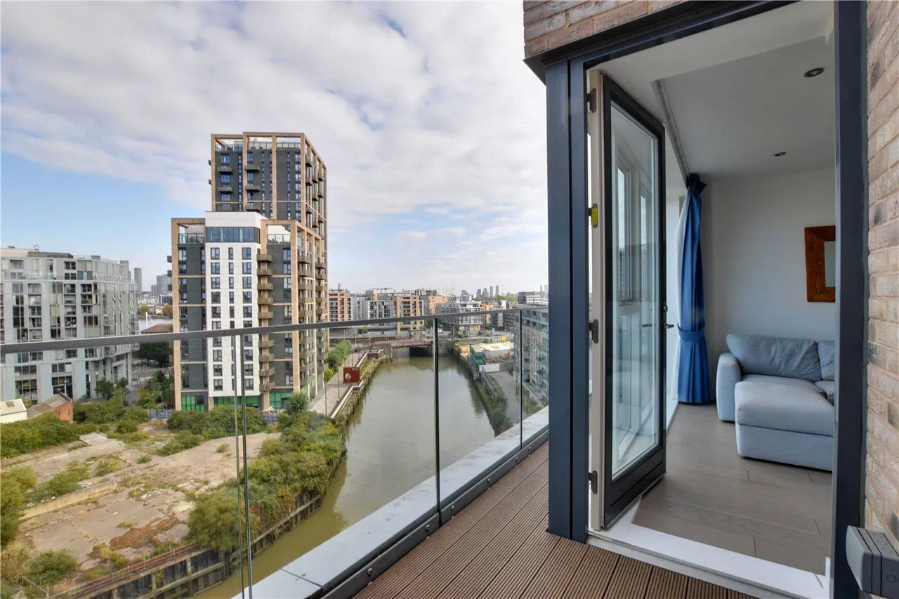 2 bed flat for sale, Norman Road, Greewnich, SE10