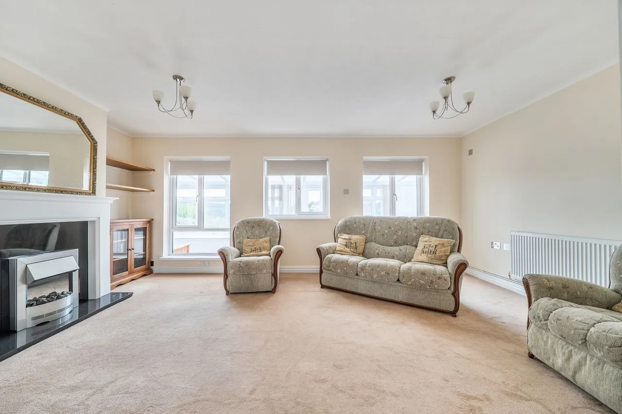 Upper Marsh Road, Warminster, BA12, photo 10