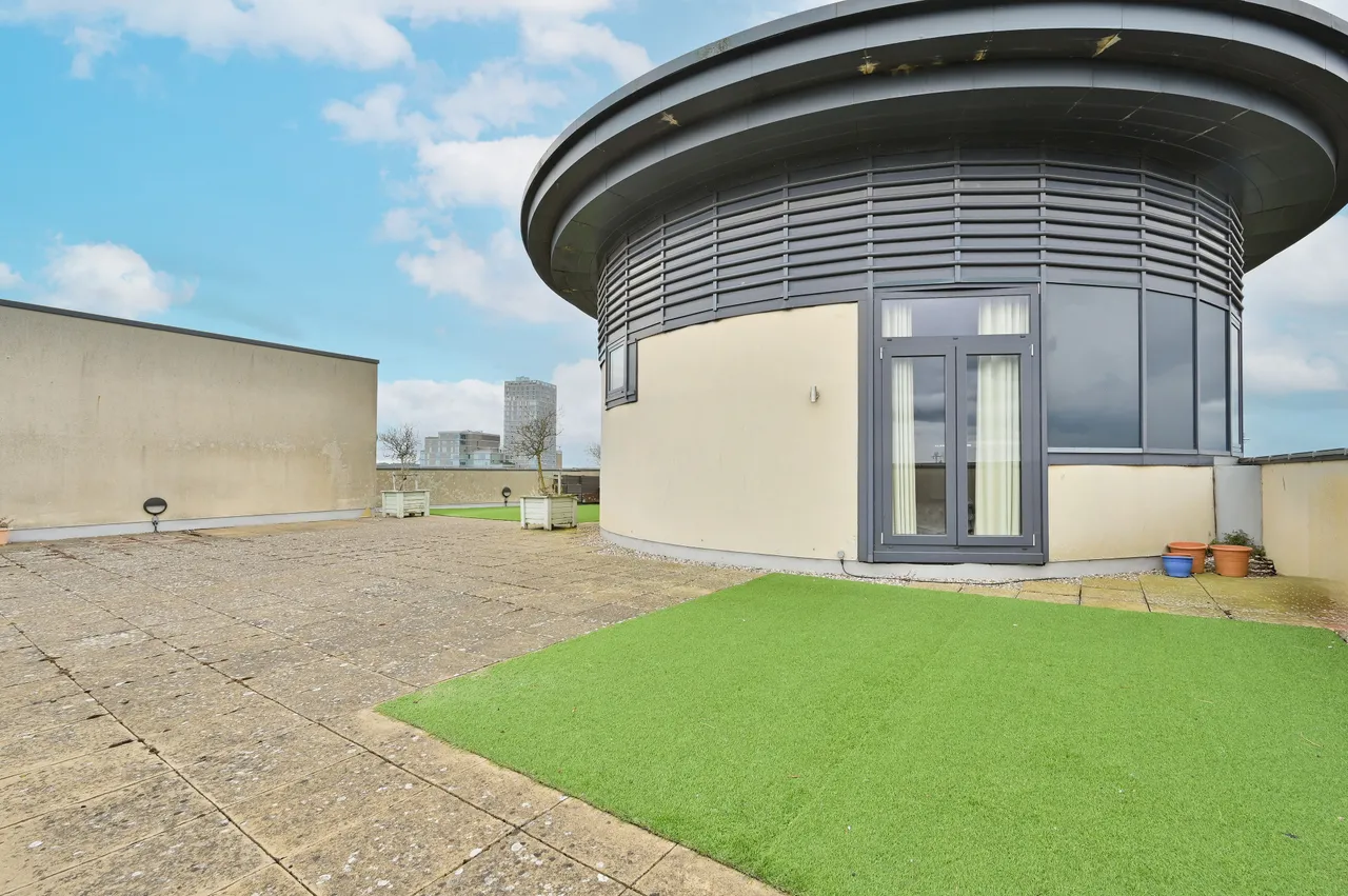 82 Flanders Court, 12-14 St Albans Road, Watford, photo 5