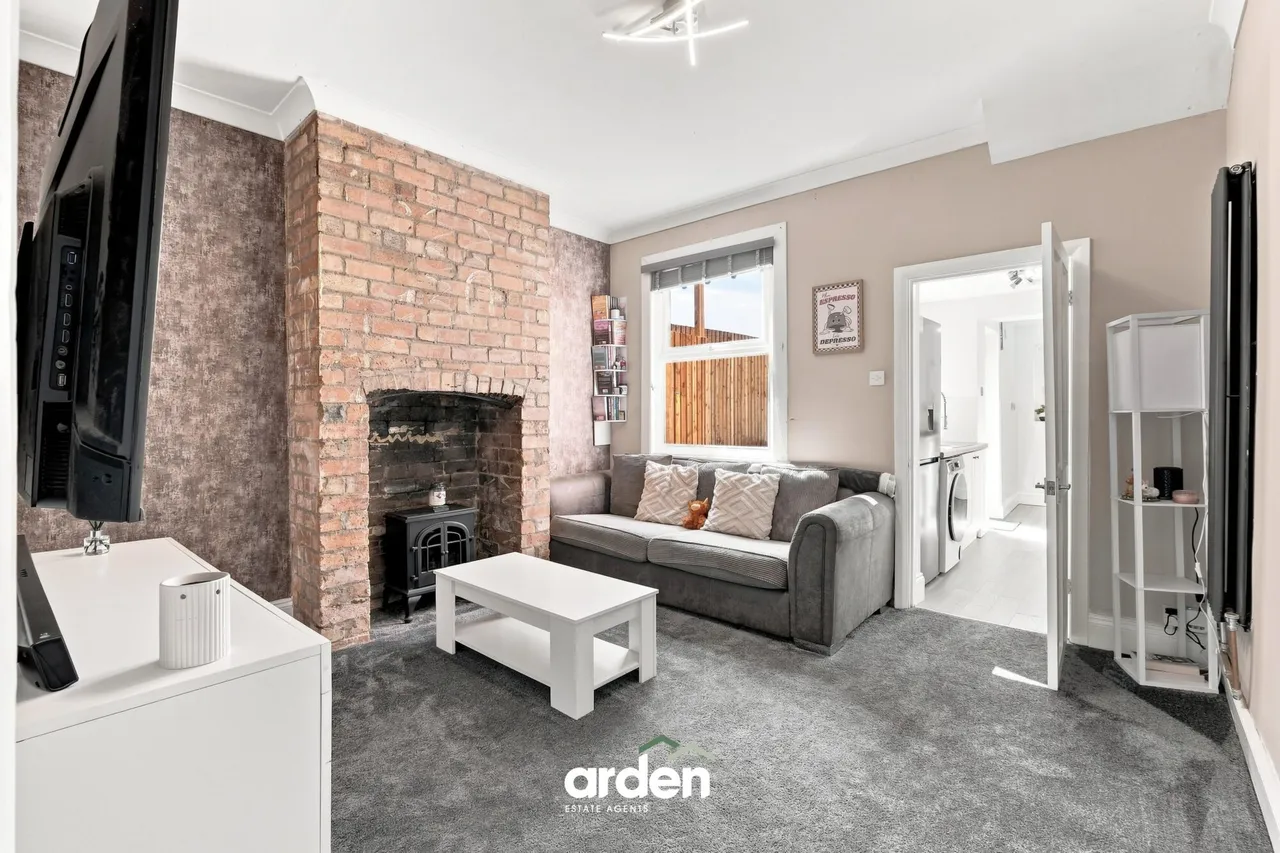 Lodge Road, Redditch, B98, photo 3