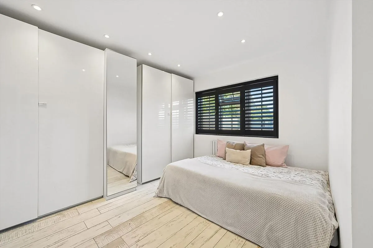 Harlington Road, Uxbridge, UB8, photo 9