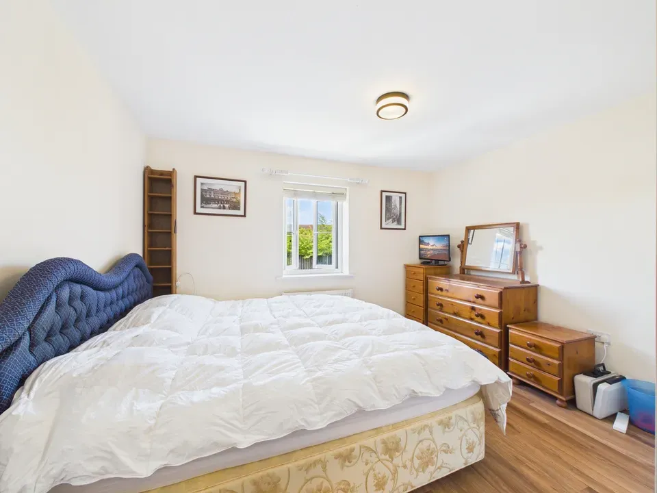 Harding Lane, Broadbridge Heath, Horsham, photo 4