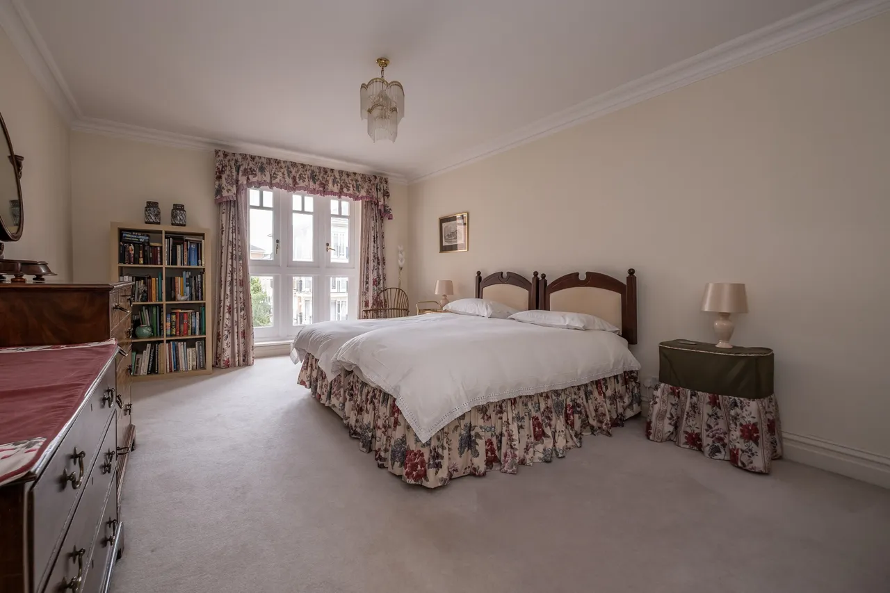 Clevedon Road, Twickenham, TW1, photo 6