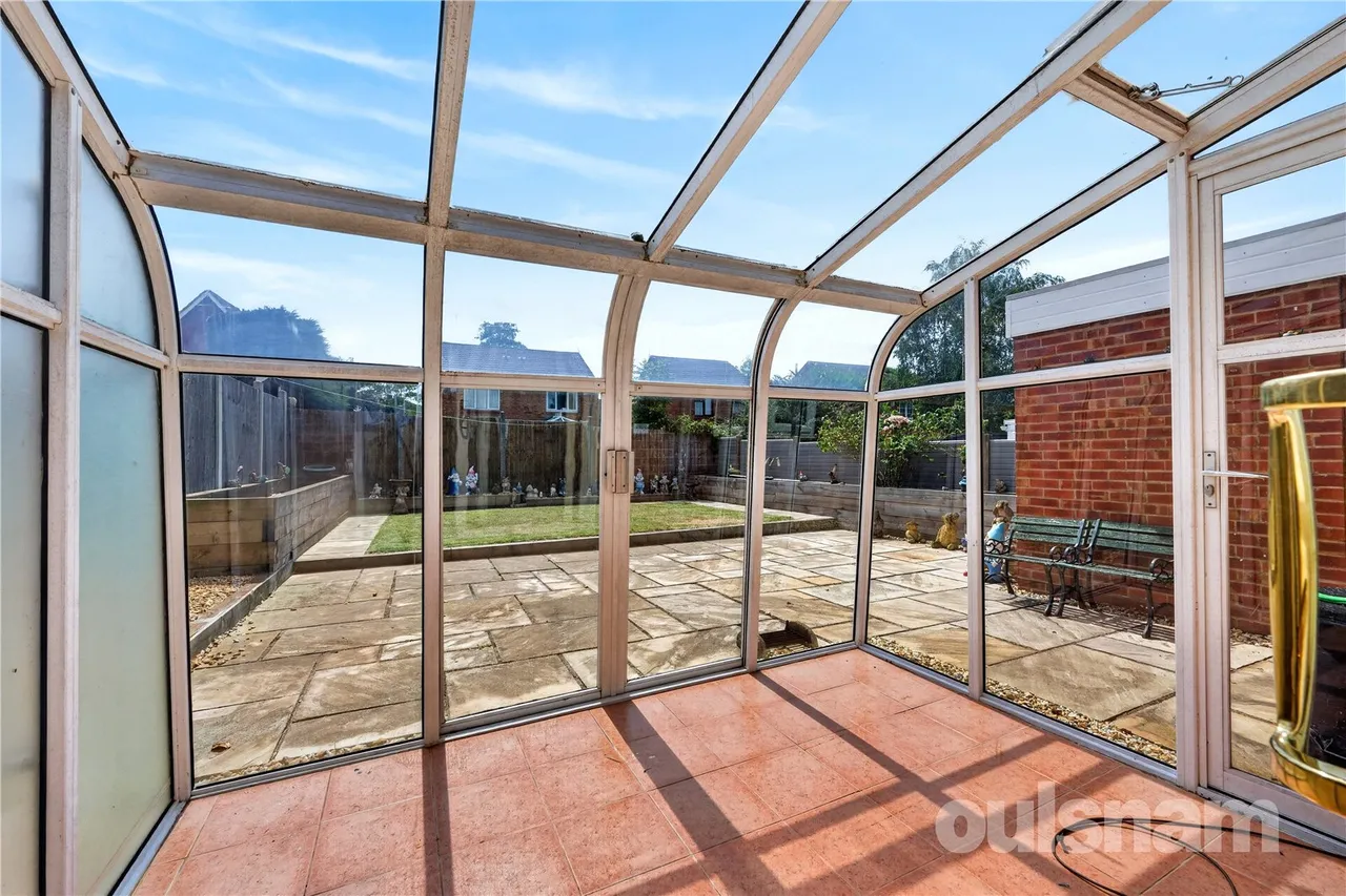 Rednal Mill Drive, Rednal, Birmingham, West Midlands, B45 8XZ, photo 5