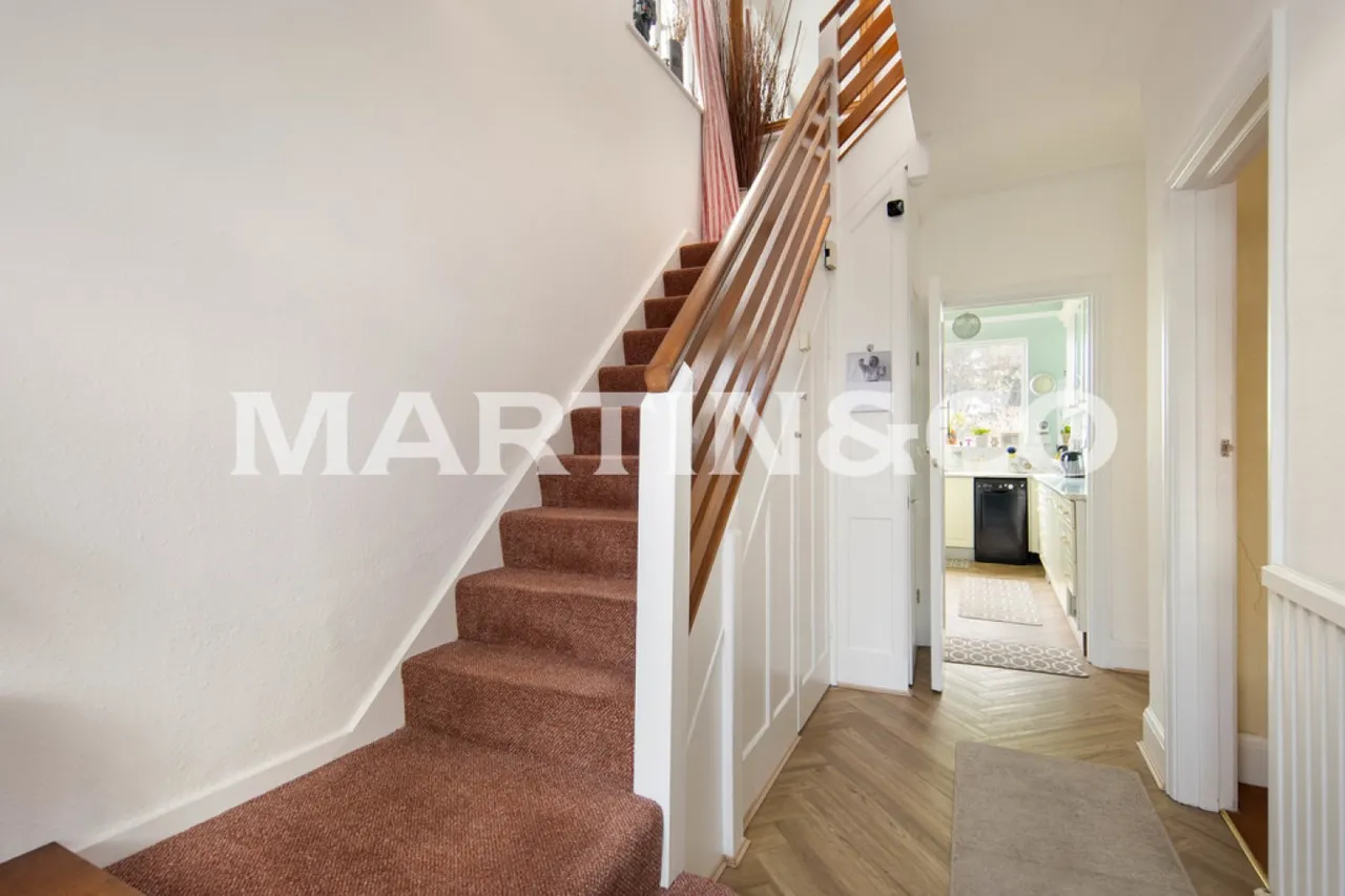 Elm Close, photo 12