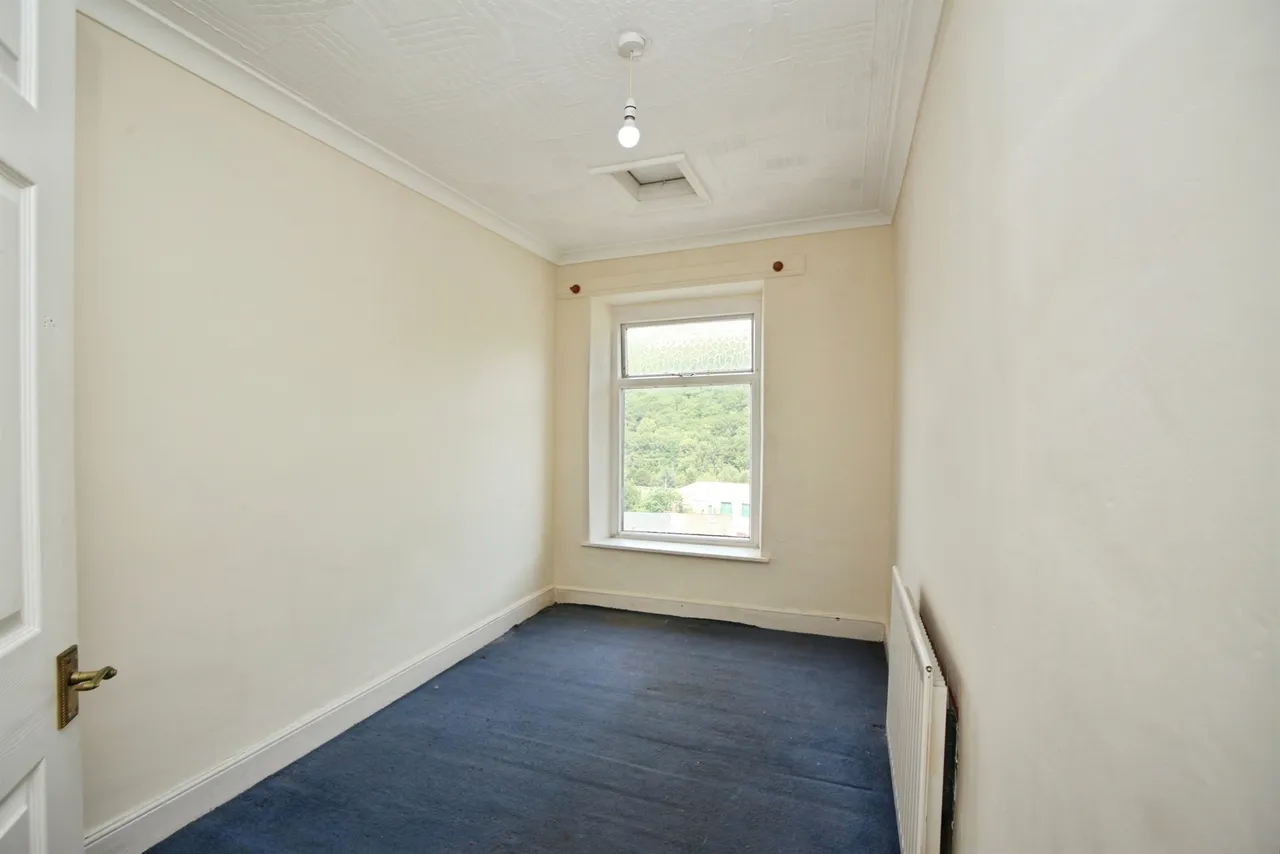 Duffryn Street, Ferndale, CF43, photo 8